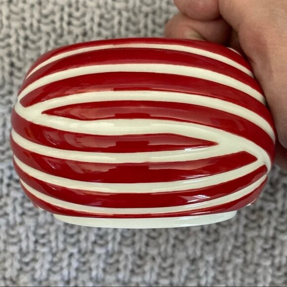 STARBUCKS Candy Twist Red White 2013 Holiday Mug - Picture 6 of 6